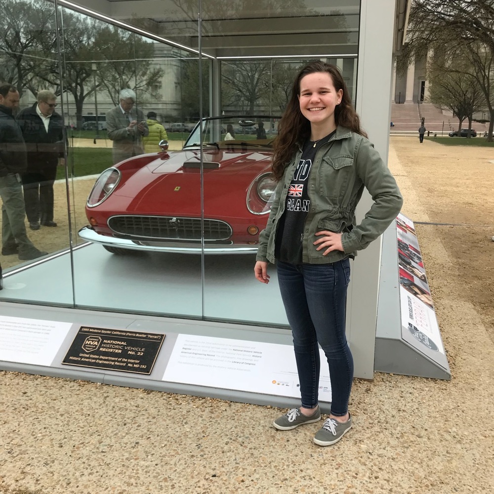 Meet your Posher, Emily